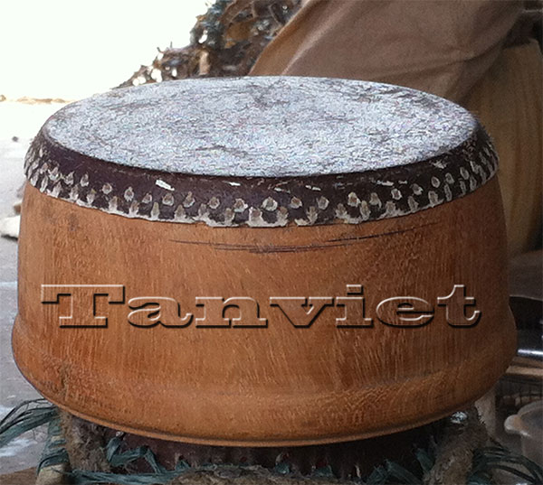 TRỐNG MẢNH DÙNG CHO HÁT SẨM