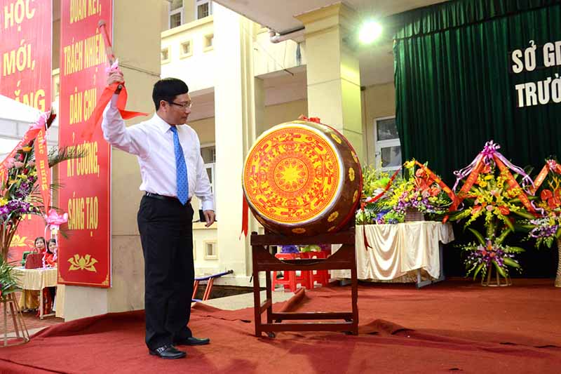 tiếng-trống-trường-học